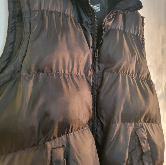 Men's Black Bubble Vest, Size 2XL - Picture 2 of 3